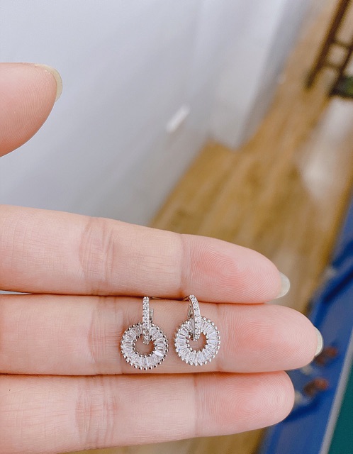 Khuyên tai đính vòng tròn gắn đá nhân tạo rất sáng