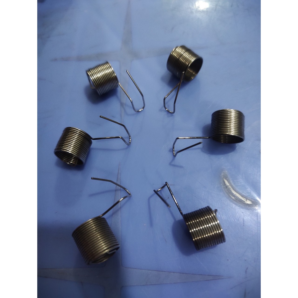 Lò xo râu tôm máy may 1kim công nghiệp