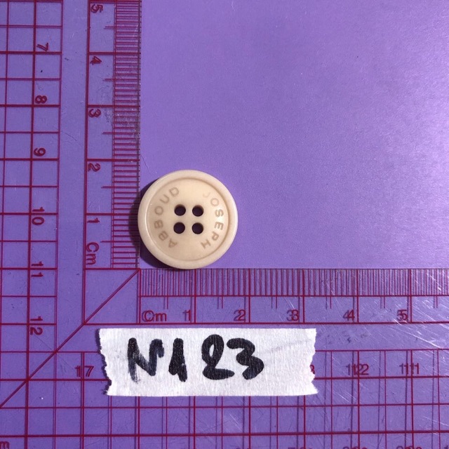 Combo 10 nút áo nâu kem N121-N124