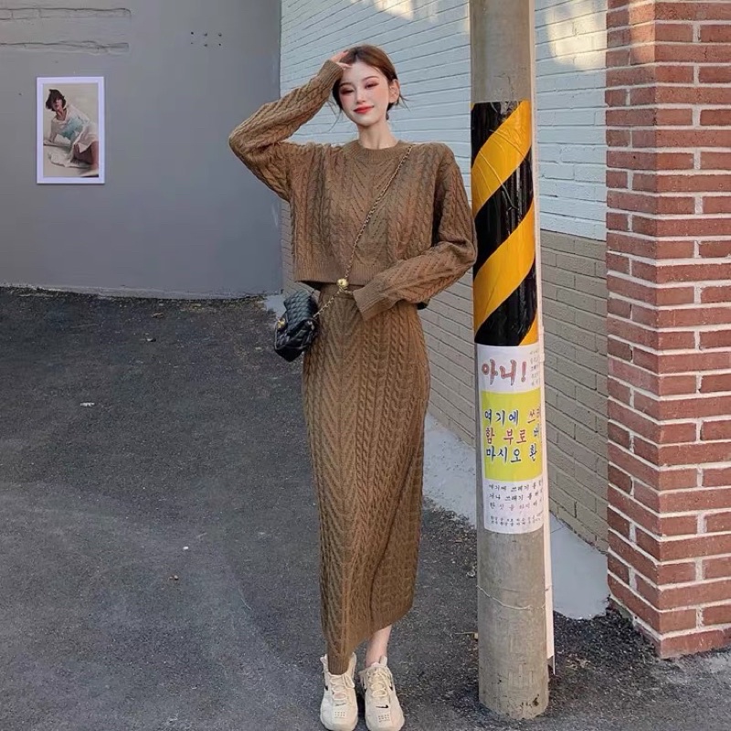 Kate✨Sét áo len thừng lửng kèm váy body dài