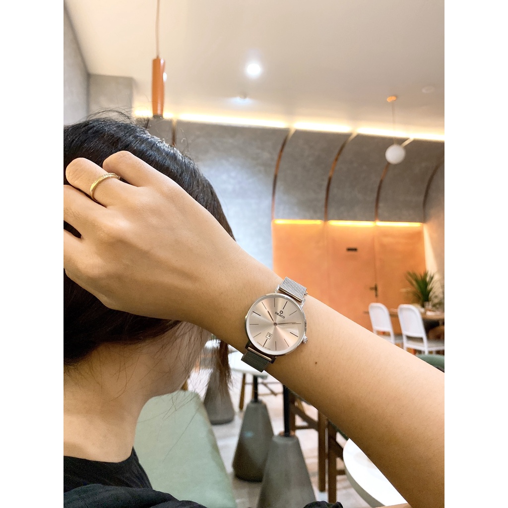 Đồng hồ nữ Draco D22-STN02 "Classic Girl" trắng kết hợp chất liệu dây lưới màu bạc phụ kiện thời trang nữ nhẹ nhàng