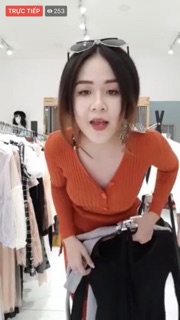 Váy len body