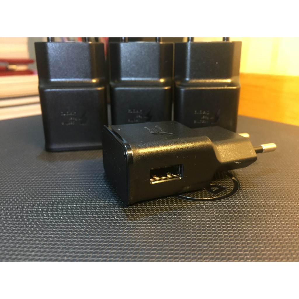 [BH 1:1]Samsung S10 S8 S9 Plus Củ Sạc Nhanh EU Adapter 9 V/1.67A