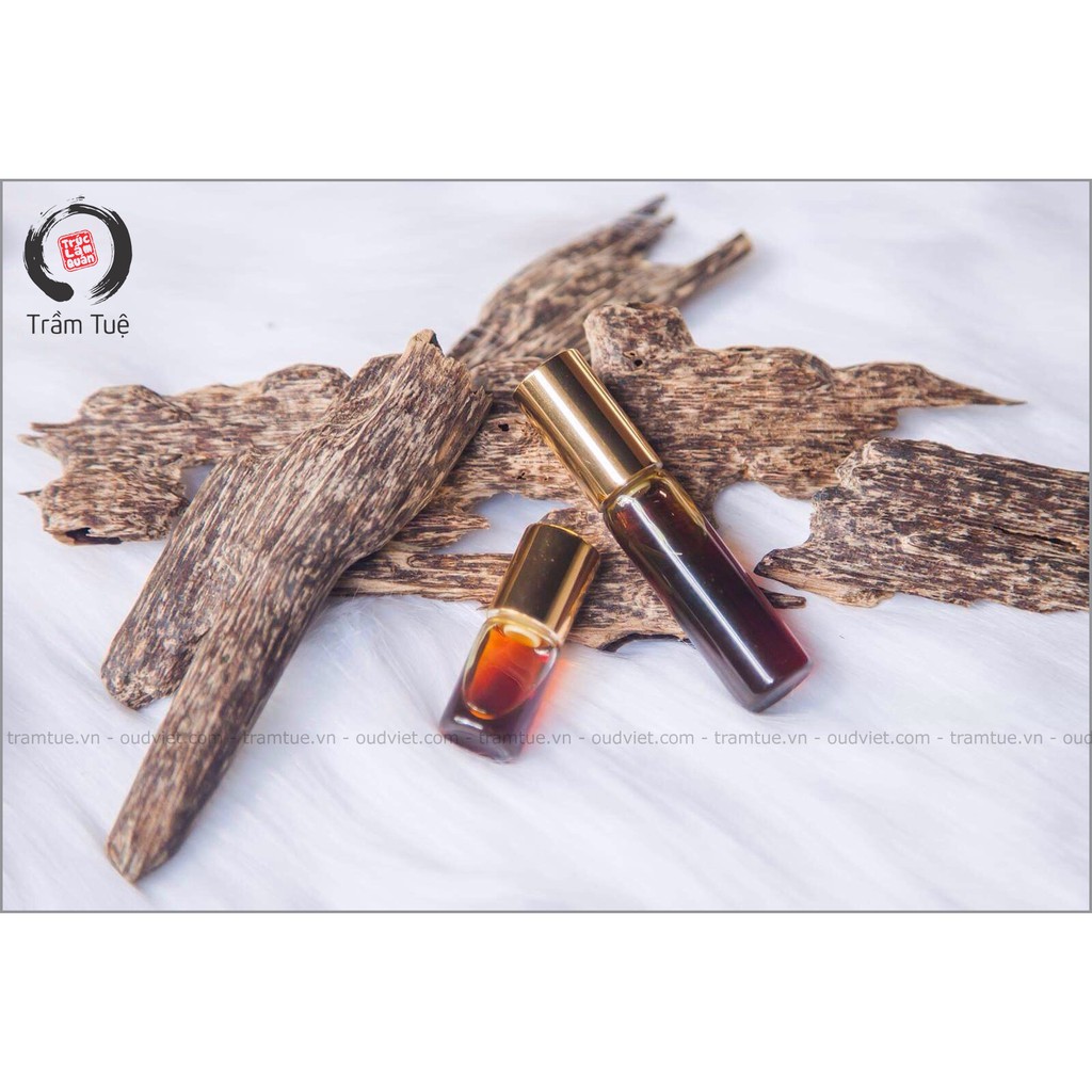 Tinh dầu trầm hương nguyên chất⚡️THƠM LÂU⚡️Tinh dầu trầm cao cấp, lưu hương lâu thay nước hoa, mùi mộc, ngọt dịu | Thế Giới Skin Care