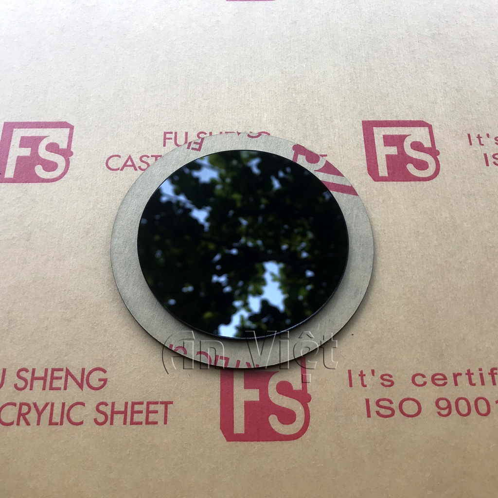 Mica hình tròn màu đen đài loan FS dày 2mm có cắt theo yêu cầu bằng máy Laser
