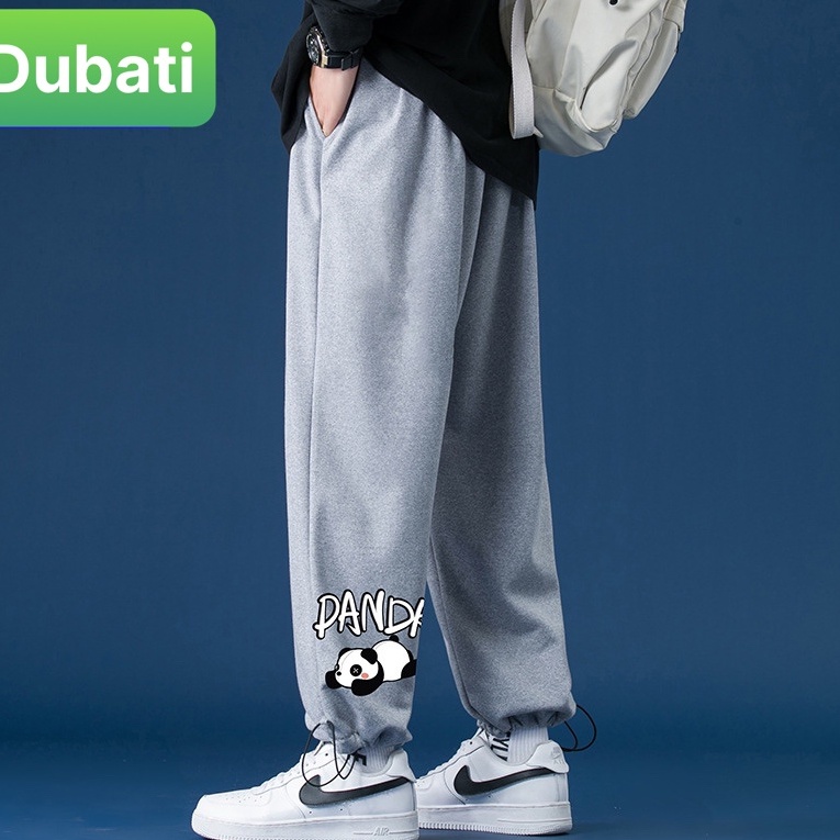 QUẦN JOGGER NAM NỮ UNISEX CHẤT NỈ DÀY DA CÁ ỐNG SUÔNG RỘNG IN HÌNH GẤU TRÚC PANDA RÚT DÂY PHONG CÁCH SÀNH ĐIỆU - DUBATI