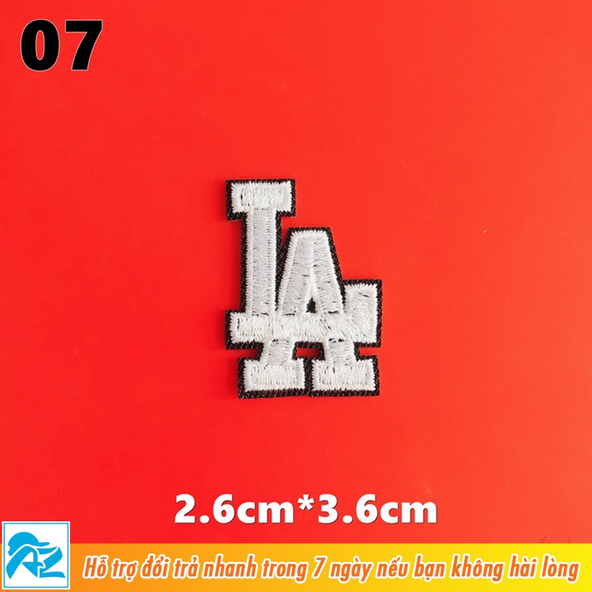 Patch vải ủi nhiệt thêu logo hình thời trang màu trắng đen - Sticker S499