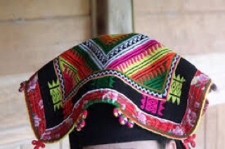Khăn piêu dân tộc thái
