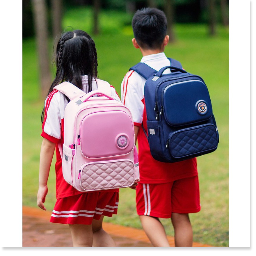 Balo trẻ em bảo vệ có áo mưa Spine Protection Backpack