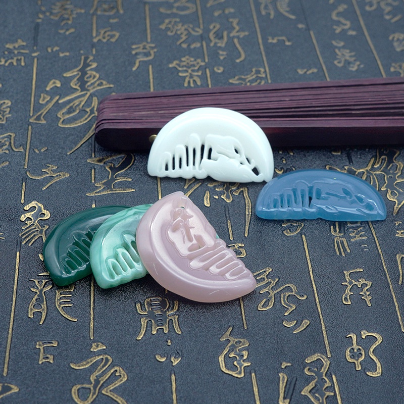 Ngọc bội resin họa tiết chiếc lược hình thỏ 29*50mm nguyên liệu làm trâm làm trang sức cổ trang việt phục