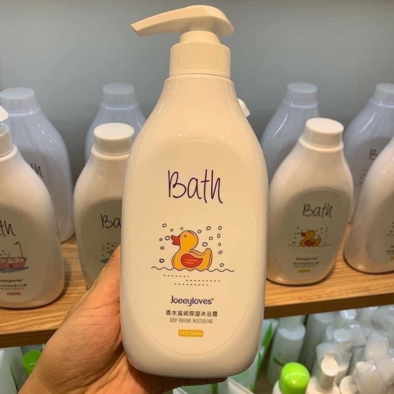 Sữa Tắm Dưỡng Da Và Lưu Hương BATH 500ML T2