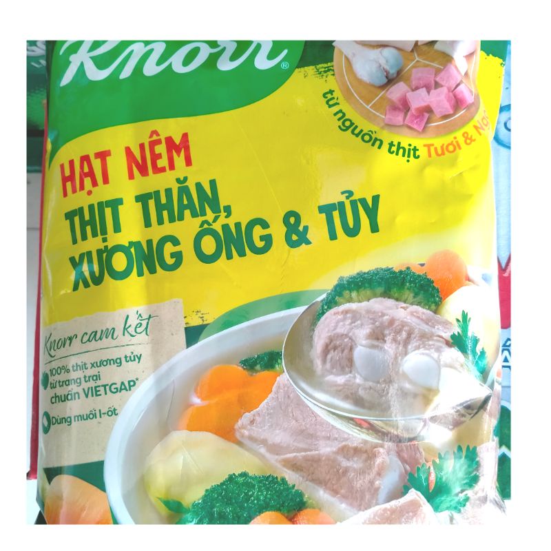Hạt nêm Knorr gói 900 g thịt thăn xương ống và tủy