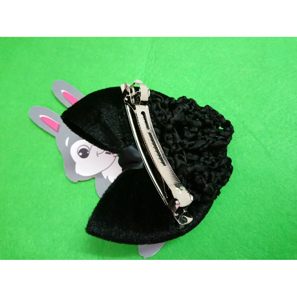 kẹp tóc nơ lớn màu đen đẹp y hình , kèm búi lưới. hàng luôn có sẵn và y hình vì hình shop tự chụp nha