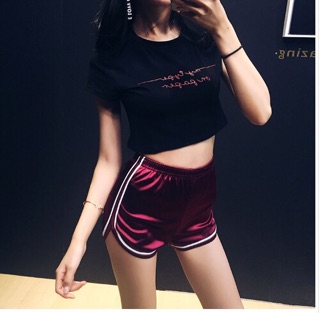 Áo thun tay ngắn croptop