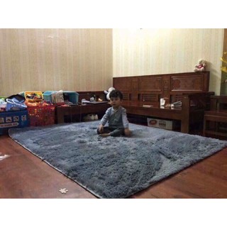Thảm lông trải sàn phòng khách