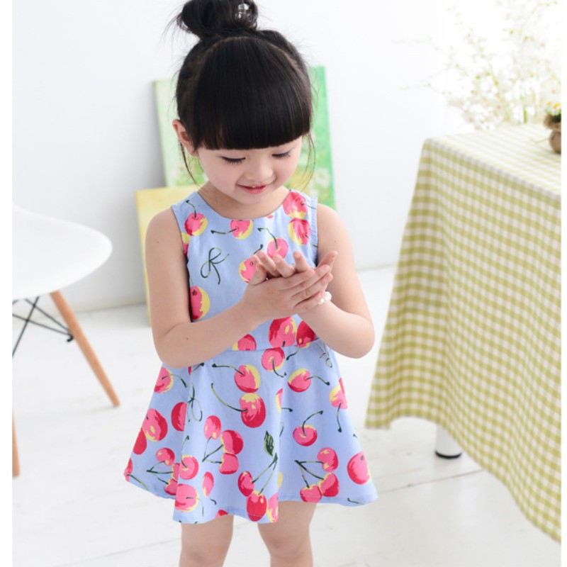 Đầm xòe không tay in hình quả anh đào dễ thương cho bé