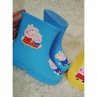 Ủng đi mưa cho bé.