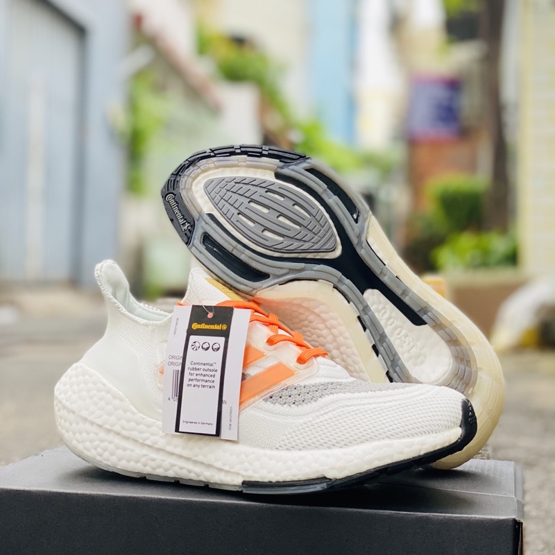 Giầy ultraboost 2021 trắng phối cam nam, giày chạy bộ( tặng 2 đôi vớ xịn)