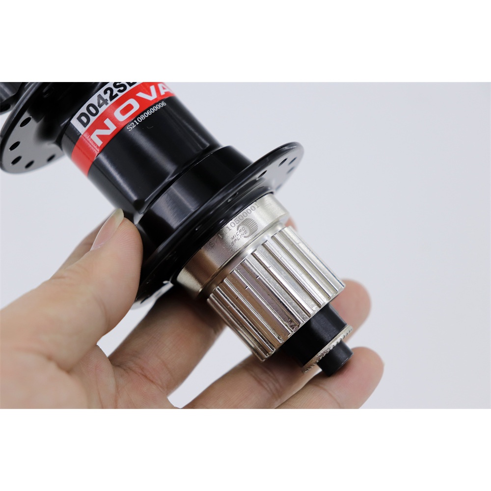 Trục Bánh Xe Đạp Trước/Sau 32 Lỗ 12 Tốc Độ Novatec D041SB D042SB MTB