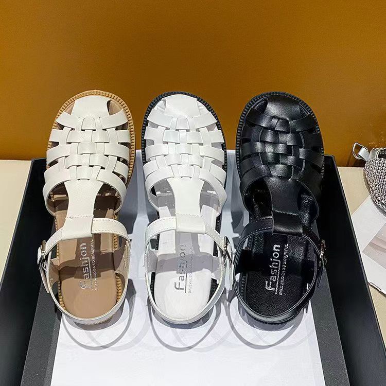 Sandal Bít Mũi Đế Phẳng Có Khóa Cài Thoải Mái Mùa Hè Cho Nữ