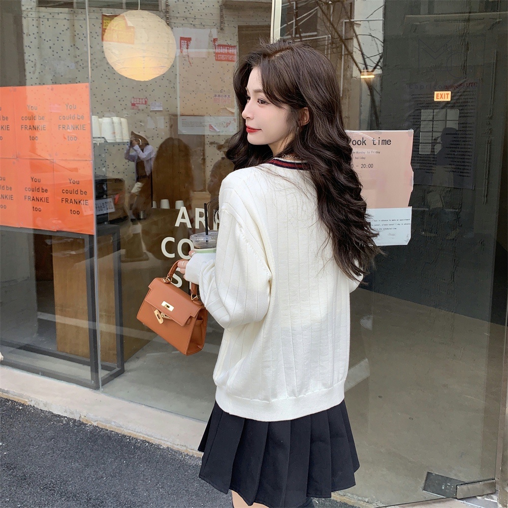 Áo khoác Cardigan mỏng viền đỏ đen nhẹ nhàng dễ thương phong cách Ulzzang