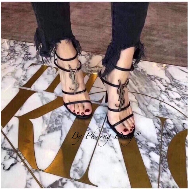 Sandal cao gót quai mảnh chữ vàng hàng qccc fullbox