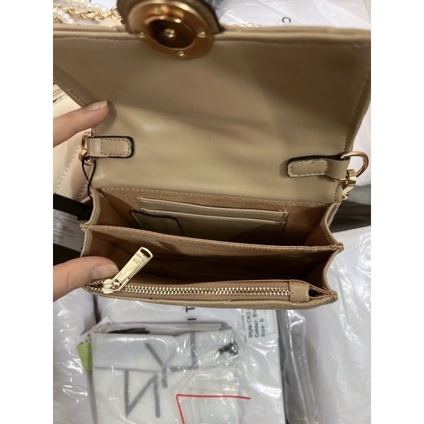 Túi lyn mini khoá tròn dây hạt ngọc