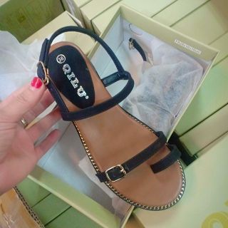 Sandal đi biển cao cấp