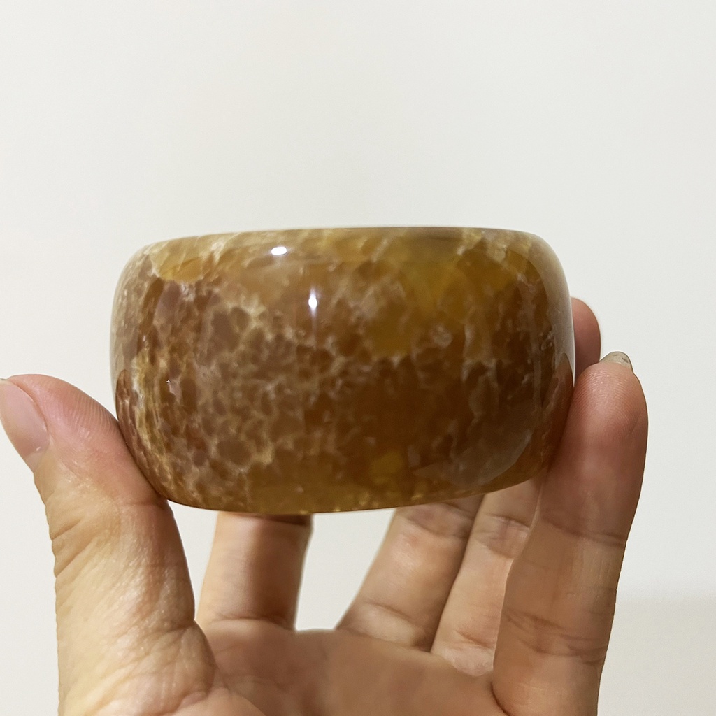 Vòng tay vuông đá thật màu vàng nâu cho mệnh Kim và Thổ nhiều size rẻ nhất