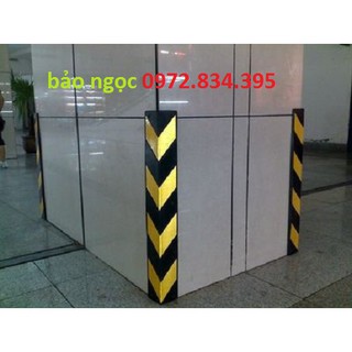 Thanh cao su ốp góc tường, góc cột phản quang
