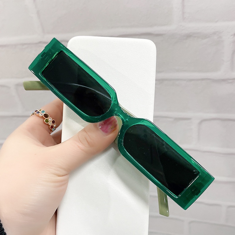 Kính Mát Hình Chữ Nhật Chống Tia UV400 Phong Cách Cổ Điển Mới Cho Nữ