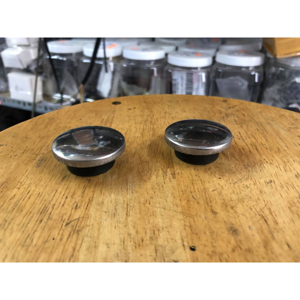 Cặp nút chụp lổ gấp sau cho xe honda 67 + dream+cub các loại bằng inox