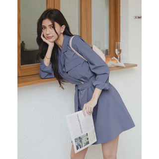 Váy cổ vest tay dài kèm belt nữ Air Space 2111824001