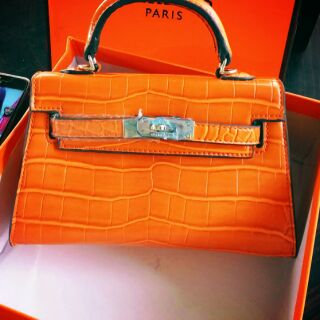 Thanh lý túi hm size 18 fullbox new 100%