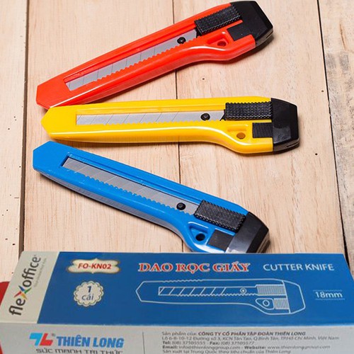 Dao rọc giấy Thiên Long Flex Office