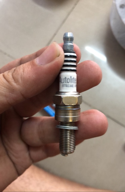Bugi iridium Autolite nhập khẩu Mỹ mã chân dài XS4303
