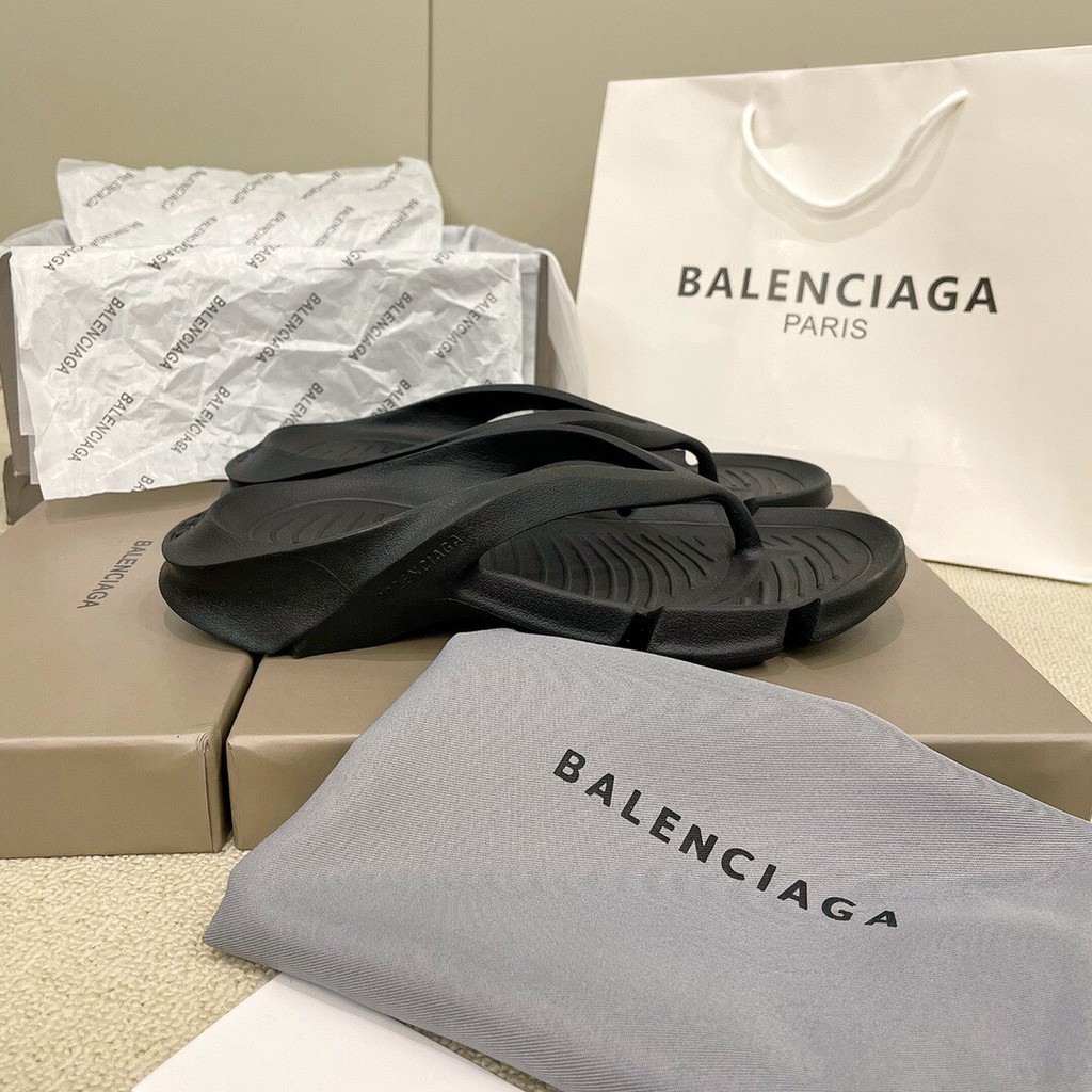 Dép xỏ ngón B@lenciaga mold rubber sandals ss21