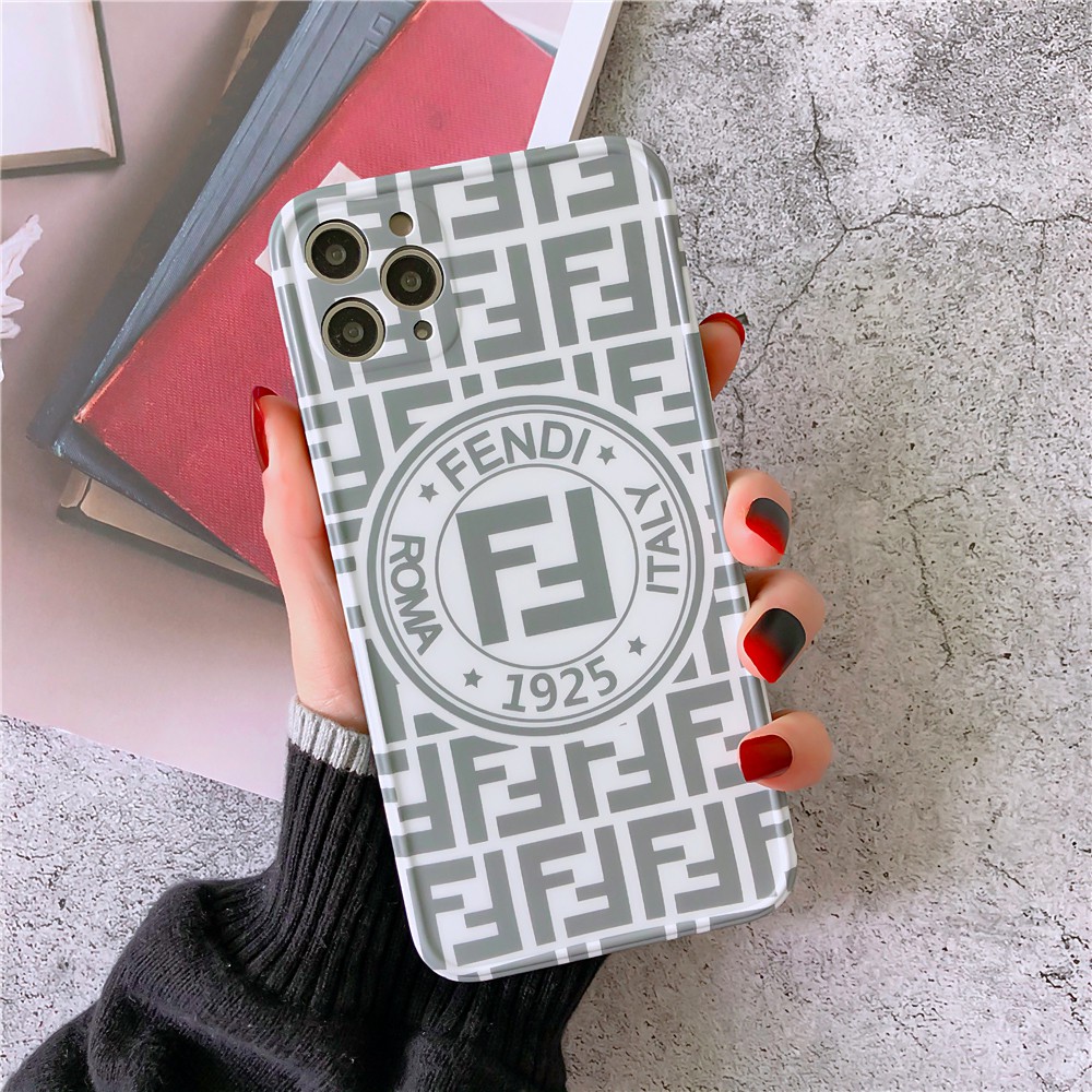 IPHONE Ốp Lưng Họa Tiết Chữ Fendi Cho Iphone12 Iphone7 / 8 / Se2 Iphone7Plus / 8plus Iphonex / Xs Max 11 Iphone11Pro Iphone11Promax 12 Iphone12Mini Iphone12Pro Iphone12Pro