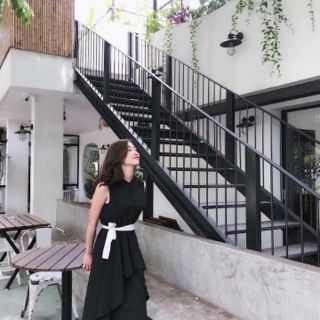 Váy liền chun eo vải dư cực đẹp