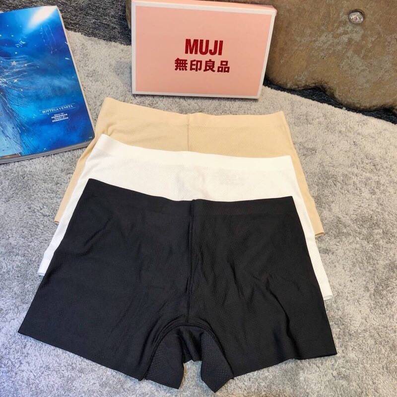Quần đùi chip Muji