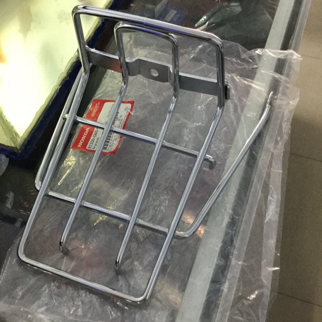 Baga trước Super Dream 100