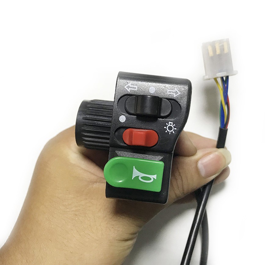 Công tắc đèn còi xi nhan dời dùng mọi loại xe