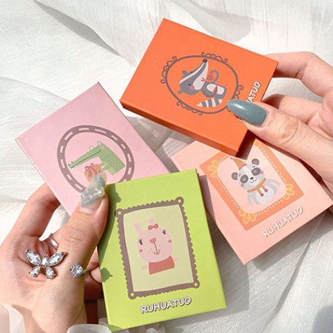 Bảng Phấn Mắt Nhũ 4 Ô Nhũ Lấp Lánh RUHUATUO | BigBuy360 - bigbuy360.vn