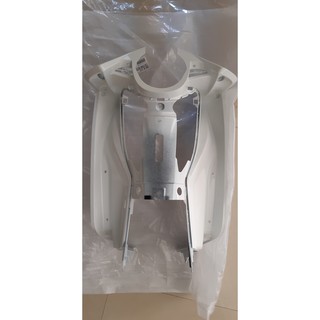 Ốp ổ khóa (Ốp bịt yếm) Exciter 2006 - 2010 trắng