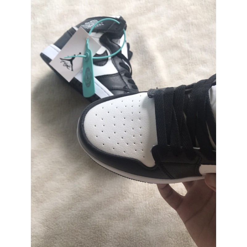 Giày Thể Thao Sneaker Jordan 1 Panda cổ cao | BigBuy360 - bigbuy360.vn