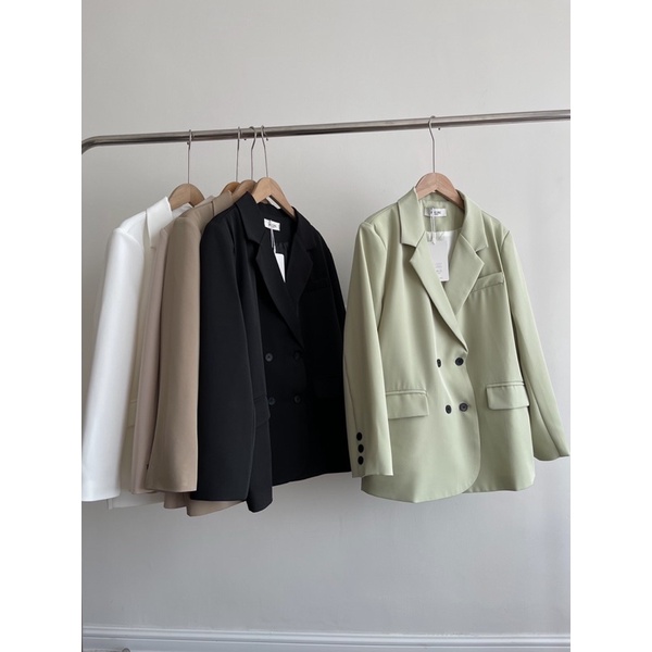 BLAZER 4 CÚC ĐEN 6632