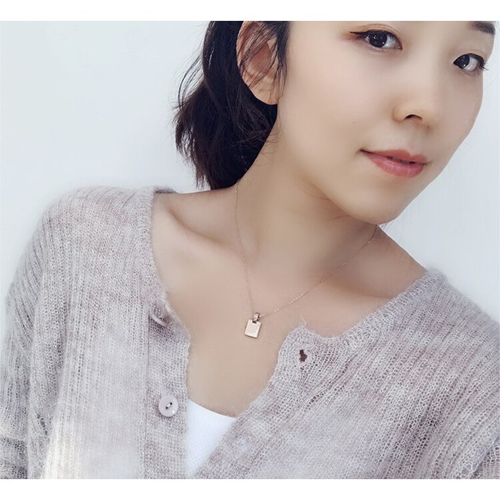 DÂY CHUYỀN TITAN VÒNG ĐÁ LỒNG THẺ HÌNH VUÔNG TN133 siêu đẹp, bền màu, chuẩn thời trang