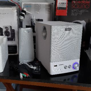 Loa vi tính 2.1 Enkor E900 Bạc