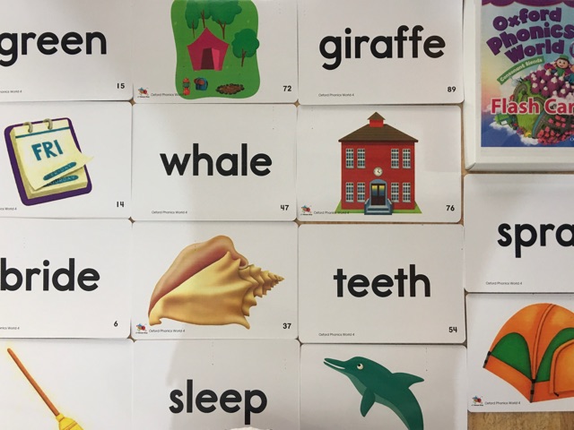 Flash card Oxford Phonic World Level 4