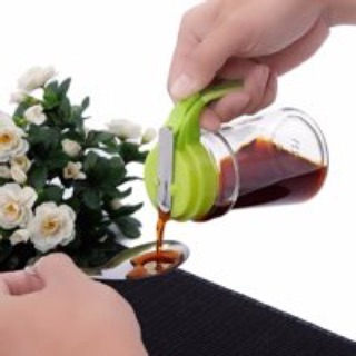 Lọ thủy tinh nắp gạt 300ml đựng dầu ăn, nước mắm